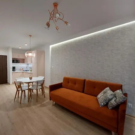 Apartamento Trójkąty I Kwadraty Karpatia *